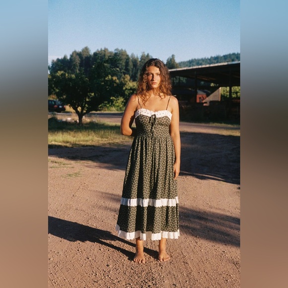 NWT Christy Dawn Emma Dress in Night Strawberry (M) - Picture 4 of 9